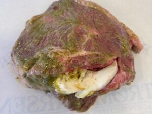 Lammeplomme marinert, fylt m/soltørkede tomater og Mozzarella ost - 500 gr.