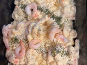 Vestkystsalat med reker, krepsehaler og krabsticks - 200 gr.